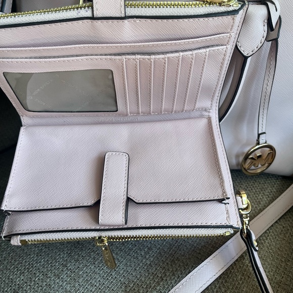 Set Michael Kors very femine in baby pink - Picture 4 of 11